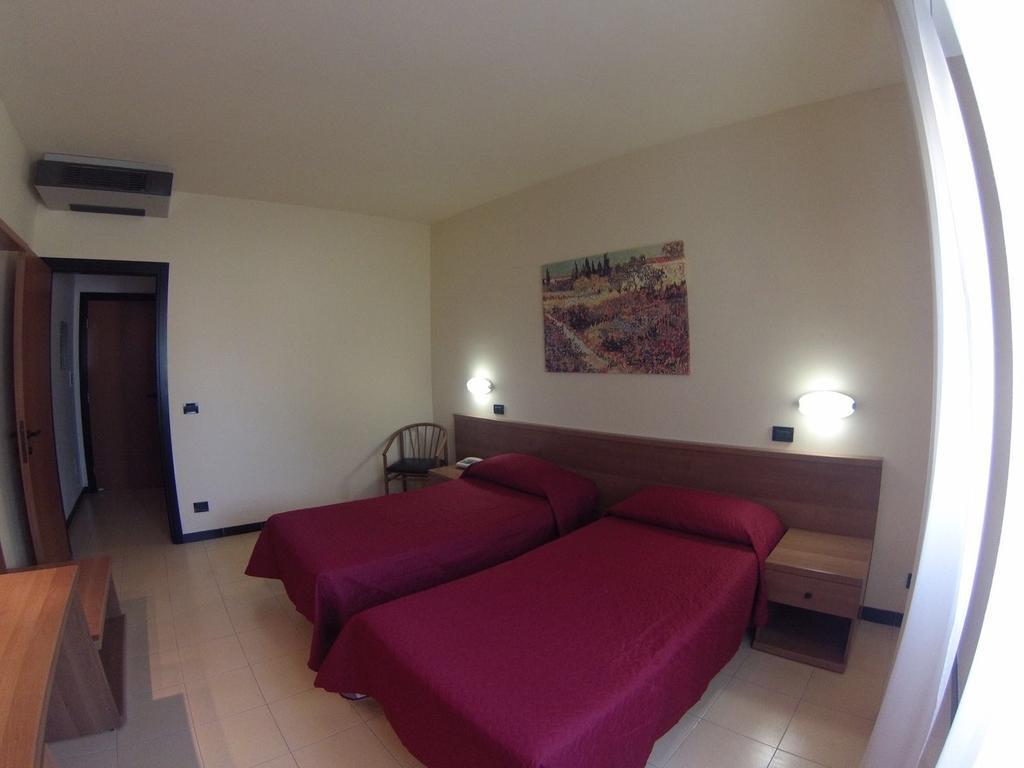 Hotel Italia Occhiobello Εξωτερικό φωτογραφία
